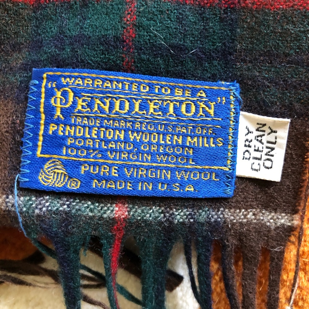 Pendleton Scarf 🧣